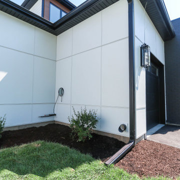 Ultra Modern Brentwood | Downtown Naperville, IL