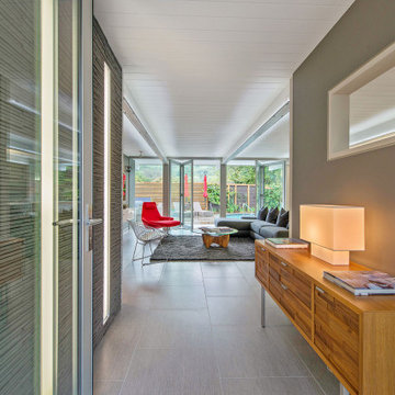 Mid-Century Mod