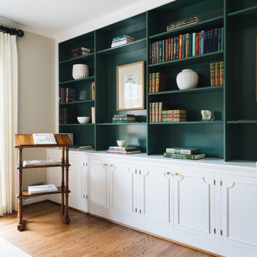 Lake Forest Refreshed Traditional Home