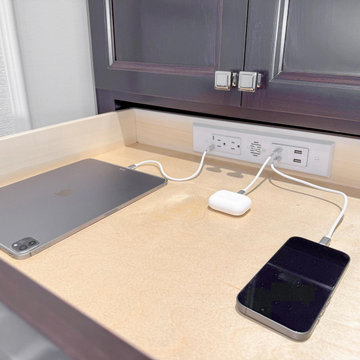Design-Build Office Showroom with Blade Duo In-Drawer Outlet