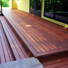 The Deck at Natchez Place