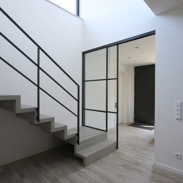 Windfang - Schiebetür im Industriestil