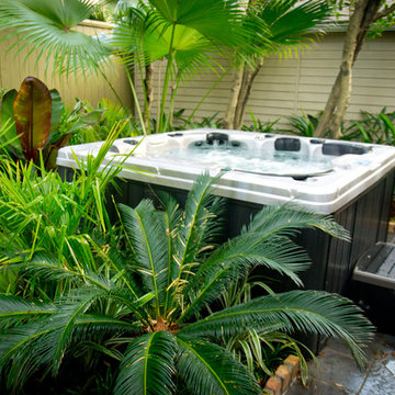 Tropical Uptown Residence