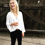 Laine Van Sickle's photo