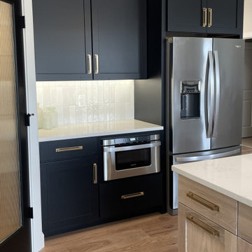 Black Paint and Light White Oak Kitchen Design