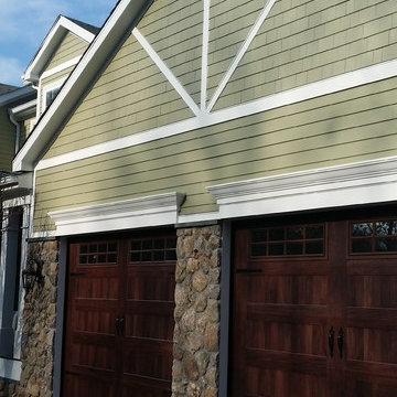 6 1/4" HardiePlank Cedarmill Heathered Moss with 5" HardieShingle Gables