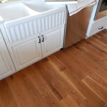 Wire Brushed Live Sawn White Oak