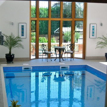 Pool Hall with seating area in Oriel Bay window
