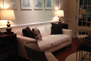 Living room - modern living room idea in Los Angeles