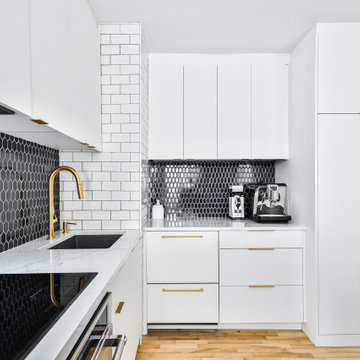 Rénovation de cuisine et de salle de bain modernes - Van Horne