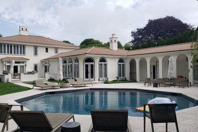 Example of a transitional pool design in Bridgeport