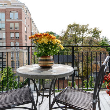 411- 300 Balliol St.