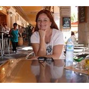 Connie Averys foto