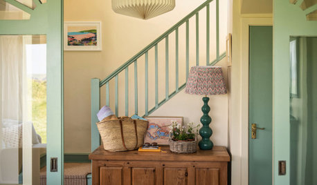10 Easy Ways to Refresh Your Front Entry