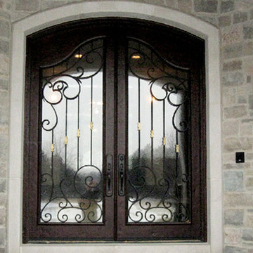 Exterior Features