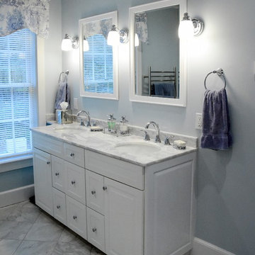 Toile & Marble Bath