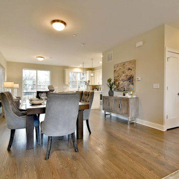 Beautiful Row-homes Ideally located in Downtown Mount Prospect