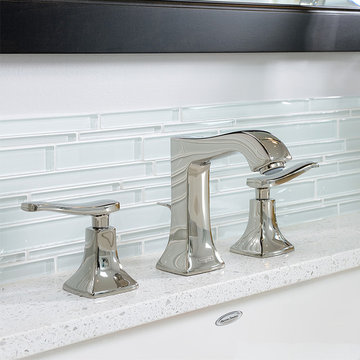 Master Bathroom by Georgian Reno