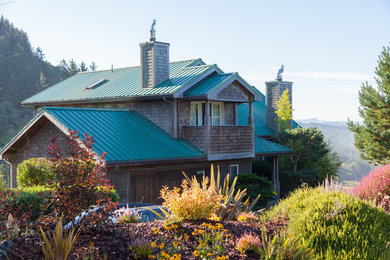 Inspiration for a rustic home design remodel in Seattle