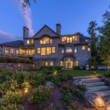 Lake House Living