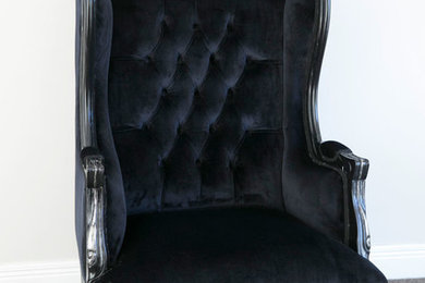 Wingback - Black with silver
