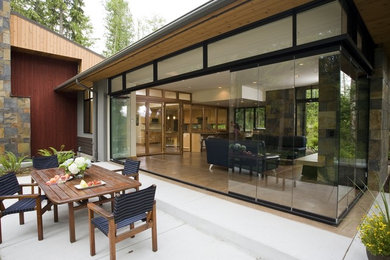 Example of a trendy patio design in Seattle