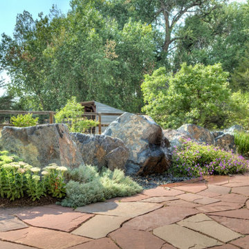 Natural Boulder Water Feature Flowing
