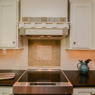Showplace Two-Tone Kitchen