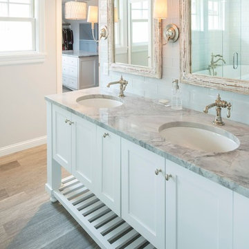 Deephaven Master Closet & Bathroom