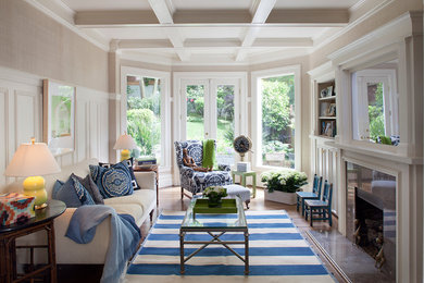Family room - traditional family room idea in San Francisco
