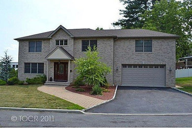 Elegant home design photo in New York