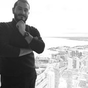 Sami Youssef's photo
