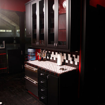 Black & Red Home Gymnasium & Gym