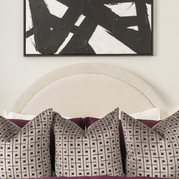 Contemporary Minimalism: A Calm Haven for Your Bedroom