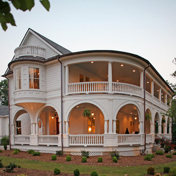#3 Vienna Court - Queen Anne Victorian
