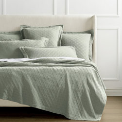 Frontgate Resort Collection&trade; Diamond Matelass&eacute; Bedding - Bedding