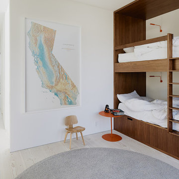 Contemporary Bedroom