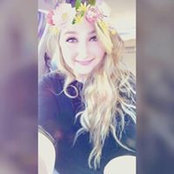Lindsay Arnold's photo