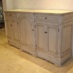 Crackled and glazed credenza - Buffets And Sideboards