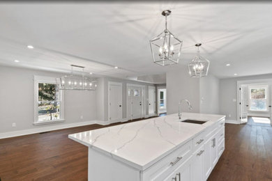 Example of a kitchen design in Bridgeport