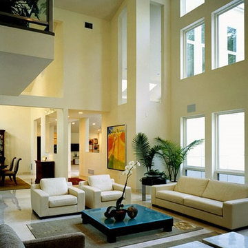 Shahab and Syed's Contemporary Style Home