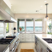 Leslie Ct-Kitchen