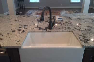 Kitchen - rustic kitchen idea in Atlanta