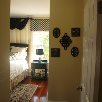 Black and White Guest Bedroom #2