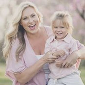 Heather Murari's photo