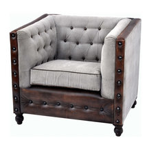 ACCENT CHAIR