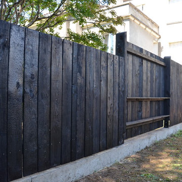 Cloture shou sugi ban
