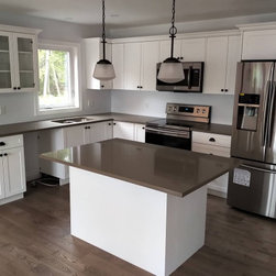 Vermont Shaker | White Kitchen Cabinets - Kitchen Cabinetry