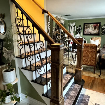 Traditional Wood & Wrought Iron Staircase – Commack NY