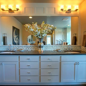 Greater Seattle Area | The Valencia Master Bath